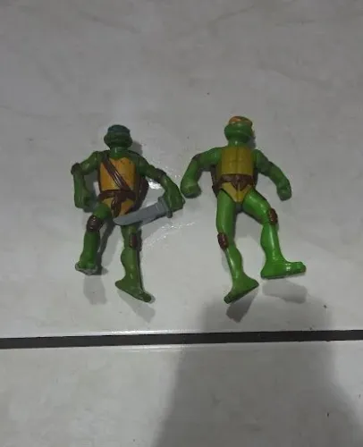 Par de Bonecos Tartarugas Ninja (Action Figures)