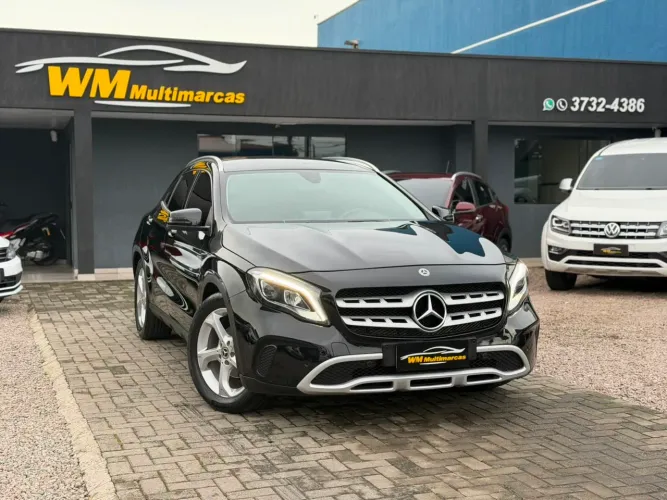 Mercedes-Benz GLA 200 Adv. 1.6/1.6 TB 16V Flex Aut. 2018