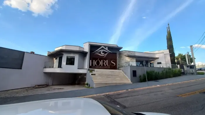 Venda de Casa em Condomínio de Luxo Villagio Milano em Sorocaba-SP: 3 quartos, 2 suítes, 1