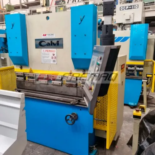 DOBRADEIRA HIDRAULICA CN CALVI 25T X 1300mm