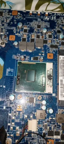 Processador Intel Pentium B980.