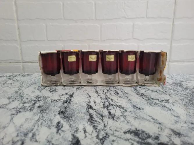 Taças Vintage Luminarc Suède Rubi licor N°7 - Na Caixa Original