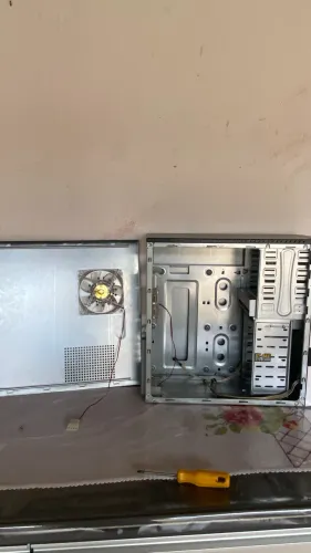 Gabinete de Computador