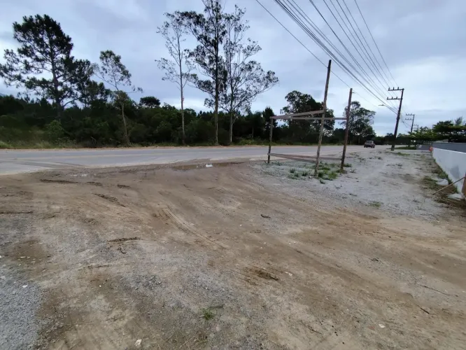 Terreno à venda no bairro Pinheira em Palhoça/SC