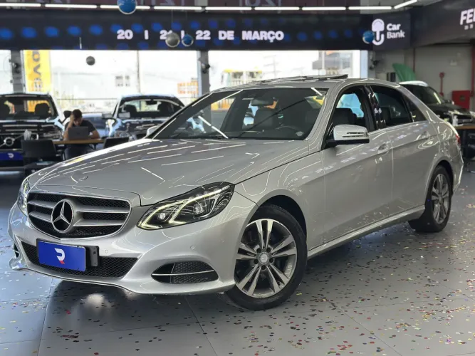 Mercedes-Benz E-250 CGI Avantgarde 2.0 TB 211cv Aut. 2014