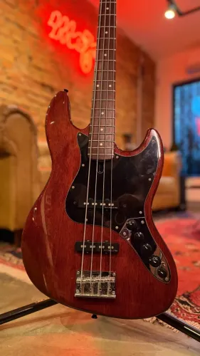 Baixo Marcus Miller Sire V3 2a Geraçao