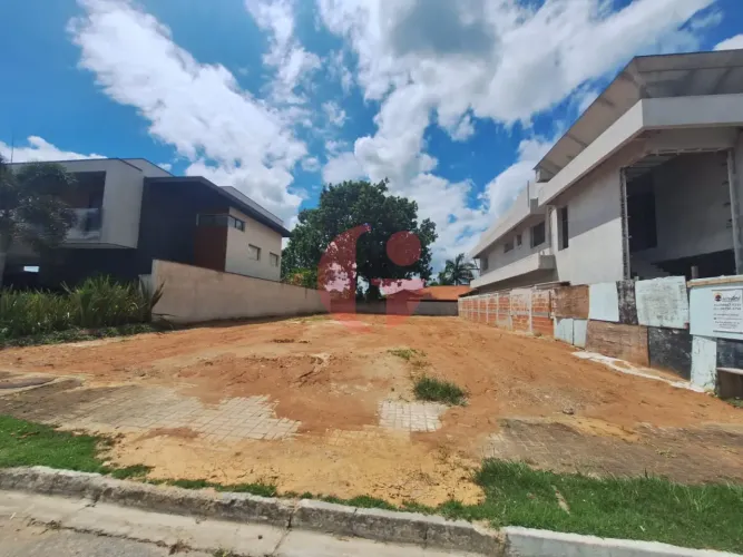 Terreno em Condomínio Fechado para venda com 450m² - Jardim do Golfe