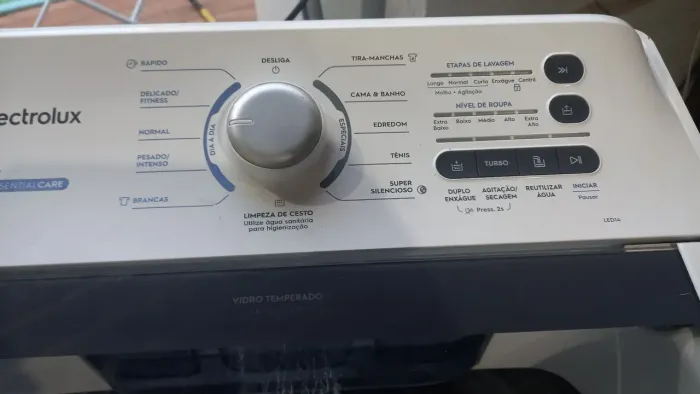 Máquina de lavar roupas Electrolux 14kgs