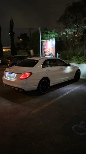 Mercedes-Benz C-200 Avantgarde 2.0 TB 16V 184cv Aut. 2015
