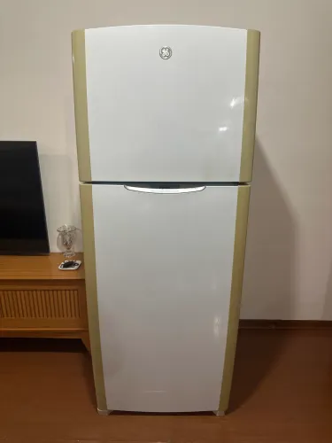 Geladeira GE 410 litros