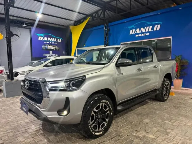 Toyota Hilux CD SRV 4X4 2.8 TDI Diesel Aut. 2021