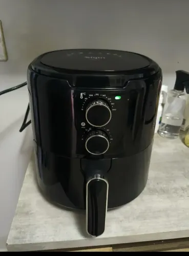 Airfryer ELGIN 4,2L Seminova - Excelente Estado
