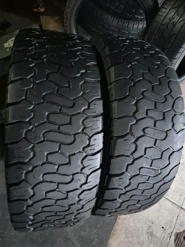 2 pneus 265/75/16 xbri Brutus reaberto todo em ordem para camionete (450 em 3× no ct