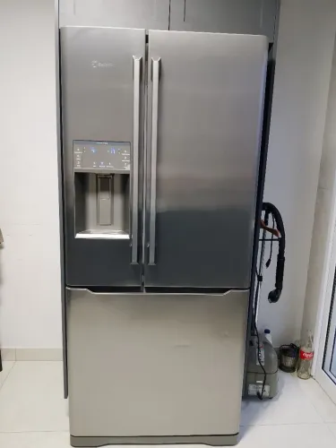 Refrigerador Electrolux Home Pro