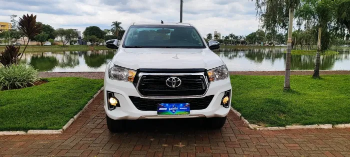 Toyota Hilux CD SRV 4X4 2.8 TDI Diesel Aut. 2019