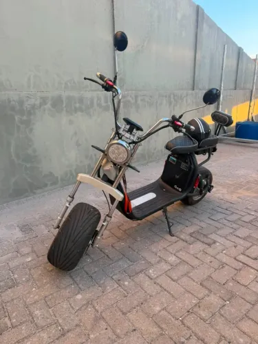 Scooter Elétrica 60V (1500Wh)