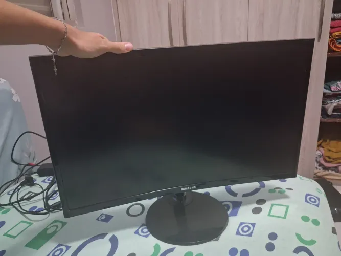 Monitor Samsung curvo
