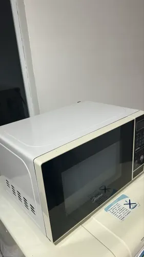 Microondas Midea