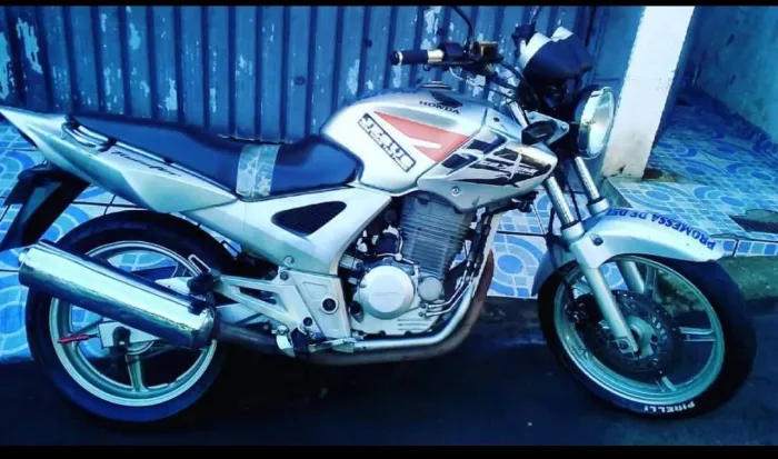 CB 250