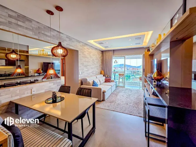 Apartamento mobiliado com 2 quartos e vista para o mar à venda na Ponta da Praia