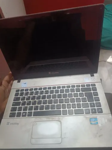 Notebook infoway core i3 para retirada de peças 