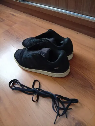 Tênis Adidas Fórum Now 42