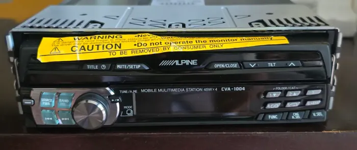 Alpine 1004 ZERO na caixa + disqueteira DVD 6 discos ZERO na caixa