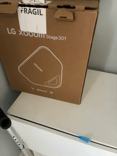 Caixa som LG stage 301