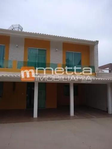Casa à Venda em Canasvieiras, Florianópolis - SC