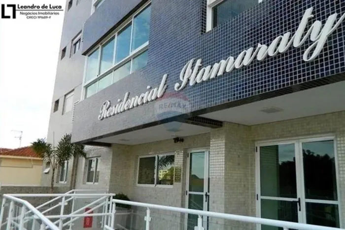 Apartamento à venda no Condomínio Residencial Itamaraty com 3 suítes, 154m² em Nova Odessa