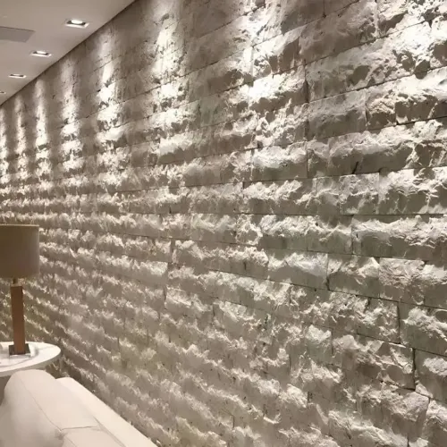Travertino rock face