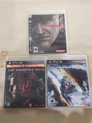 Kit com 3 jogos Metal Gear 4,5 e Rising de ps3