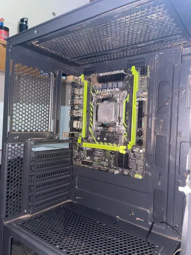 Combo PC Xeon X99 + Monitor LED 19? - Perfeito pra Trabalhar e Jogar