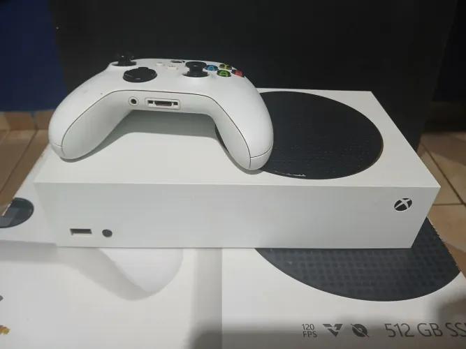 Xbox series s em perfeito estado