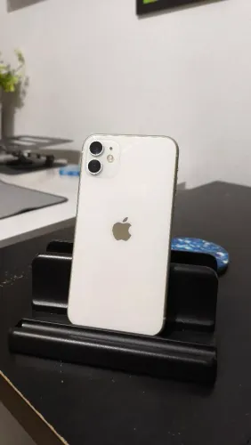 iPhone 11 128GB ? Branco