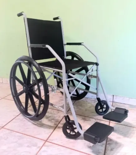 Cadeira de rodas de passeio jaguaribe 1009 - até 90kg e 40cm assento
