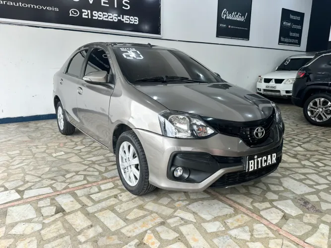 Toyota Etios X Plus Sedan 1.5 Flex 16V 4P Mec. 2020