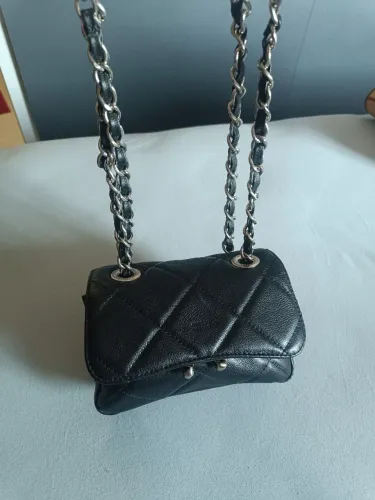 Bolsa Arezzo Mizz pequena em excelente estado 