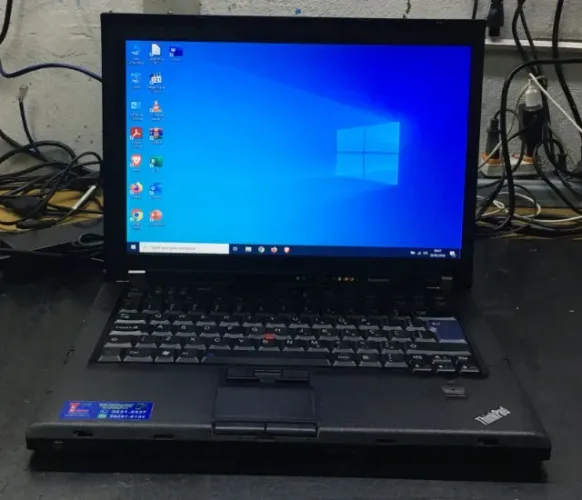 Notebook Lenovo T400 Core 2 Dual T9400 2.53 GHZ 4GB