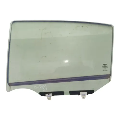 Vidro Traseiro Esquerdo Nissan Versa 2021 2025