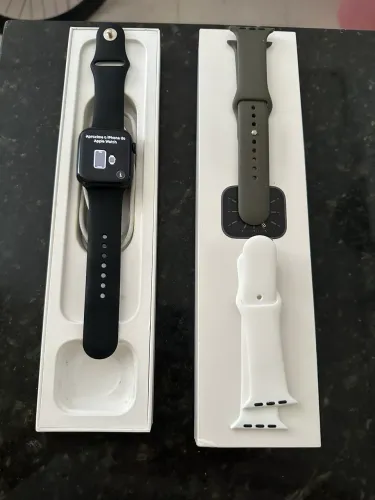 Apple Watch Séries 7 - 45 MM