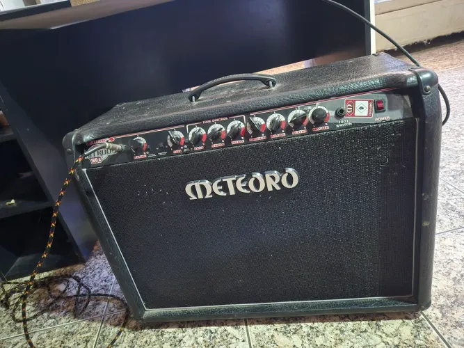 Meteoro amplificador