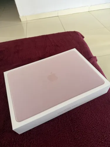 MacBook neo Rosa