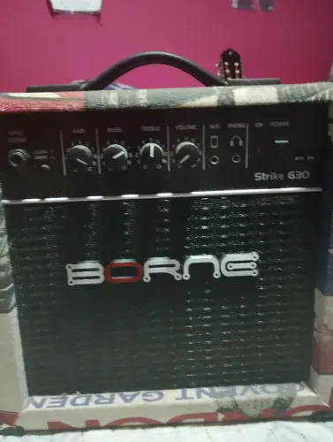 Amplificador  Borne Strike G30