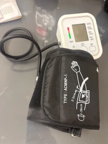 Medidor de Pressão Arterial Digital - Prático e Preciso ?