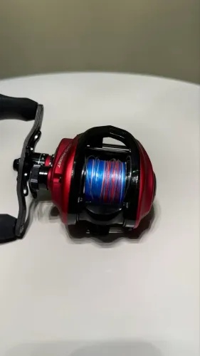 Carretilha revo rocket