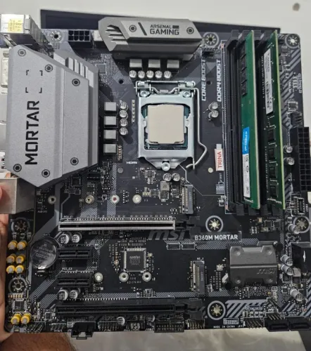 KIT I7 8700 + 16 RAM DDR4 Top de Linha.