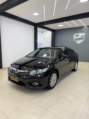 Honda Civic Sedan LXS 1.8/1.8 Flex 16V Aut. 4P 2014