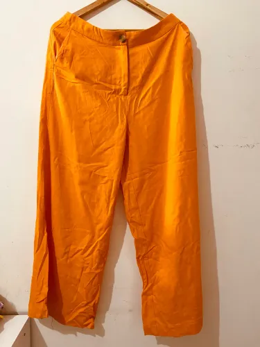 Calça pantalona feminina 42