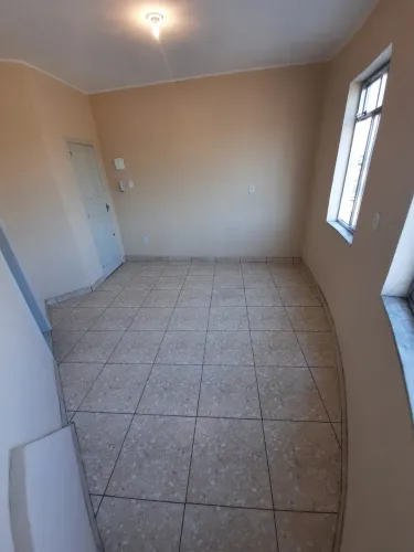 Kitnet à venda na Rua Antônio Raposo, Bento Ribeiro, Rio de Janeiro - RJ